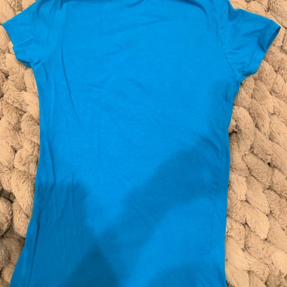 London blue short sleeve t-shirt 🌸Size:Small - Picture 2 of 2